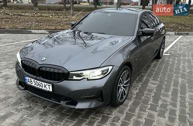 Седан BMW 3 Series 2019 в Тульчине