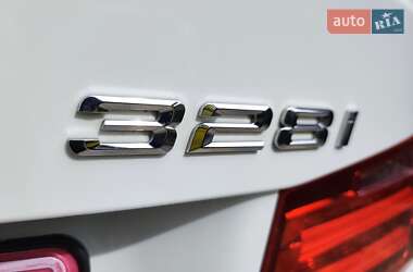 Седан BMW 3 Series 2015 в 
