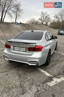 Седан BMW 3 Series 2015 в 