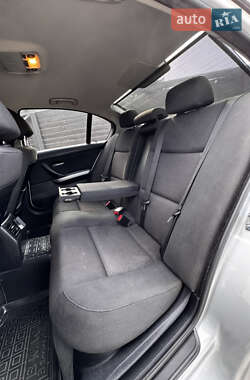 Седан BMW 3 Series 2005 в 