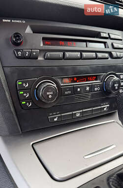 Седан BMW 3 Series 2005 в 