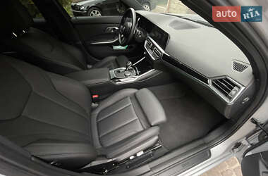 Седан BMW 3 Series 2021 в 