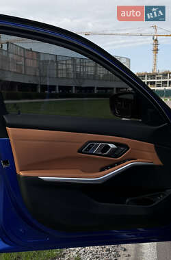 Седан BMW 3 Series 2020 в 