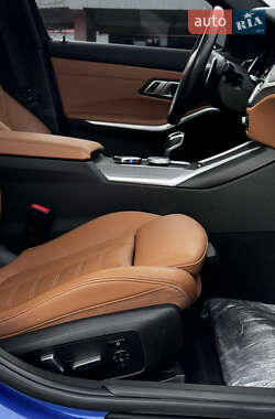 Седан BMW 3 Series 2020 в 