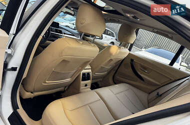 Седан BMW 3 Series 2016 в 