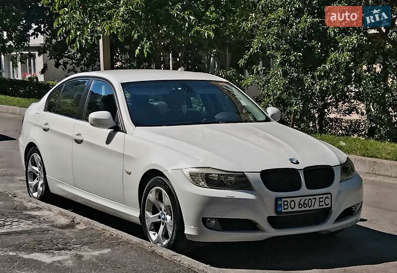 BMW 3 Series 2009
