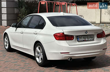 Седан BMW 3 Series 2015 в 