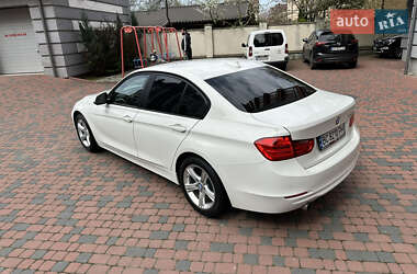 Седан BMW 3 Series 2015 в 