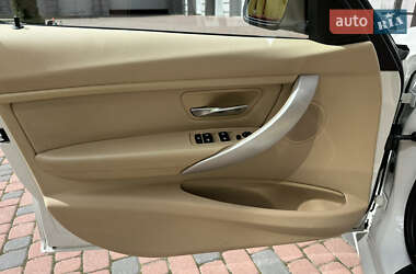 Седан BMW 3 Series 2015 в 