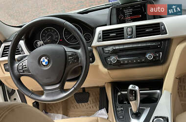 Седан BMW 3 Series 2015 в 