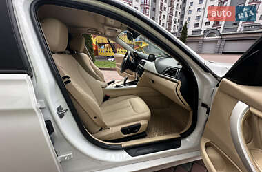Седан BMW 3 Series 2015 в 
