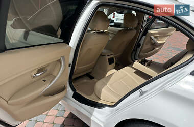 Седан BMW 3 Series 2015 в 