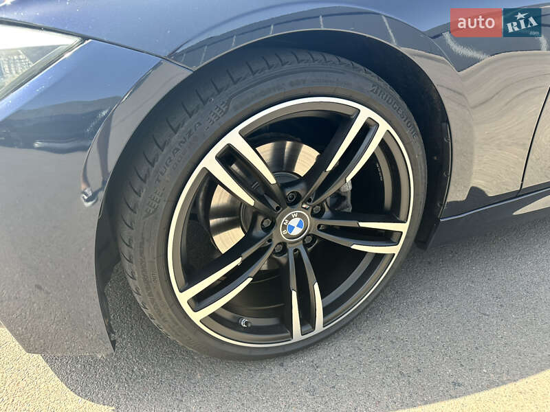 Седан BMW 3 Series 2012 в Ровно