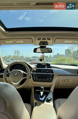 Седан BMW 3 Series 2012 в 