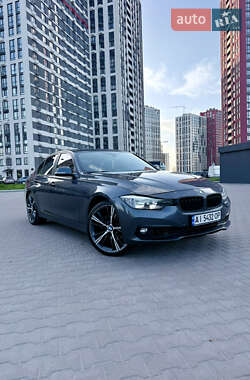 Седан BMW 3 Series 2015 в 