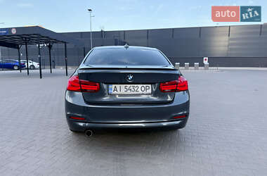 Седан BMW 3 Series 2015 в 