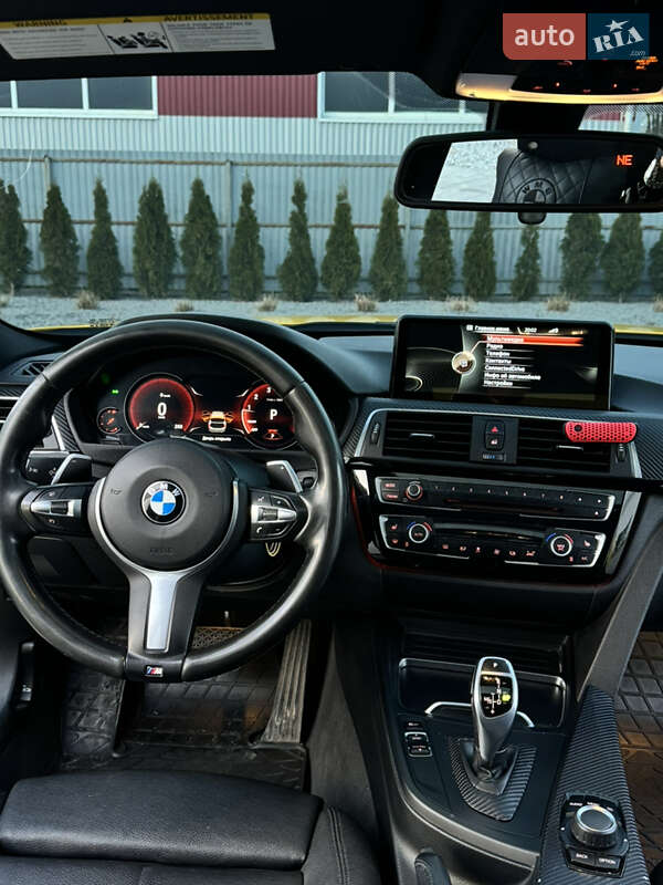 Седан BMW 3 Series 2015 в Луцке