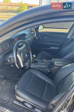 Седан BMW 3 Series 2005 в 