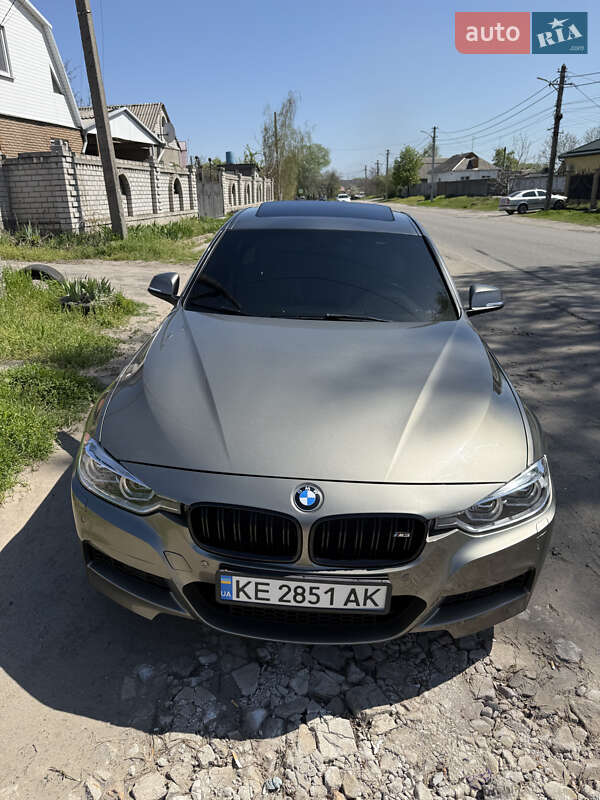 Седан BMW 3 Series 2017 в Днепре