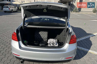 Седан BMW 3 Series 2013 в 