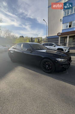 Седан BMW 3 Series 2014 в 