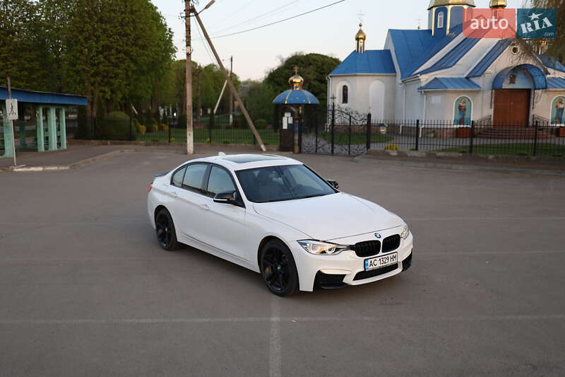Седан BMW 3 Series 2018 в 