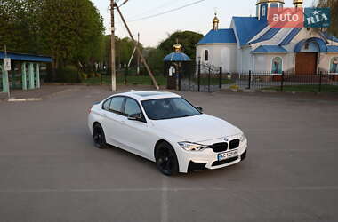 Седан BMW 3 Series 2018 в 