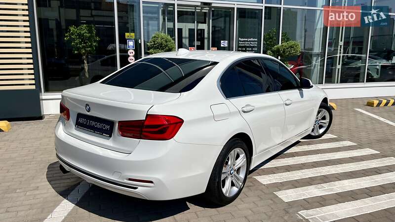 Седан BMW 3 Series 2017 в Чернігові
