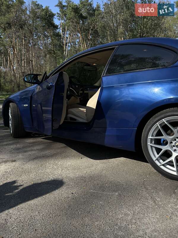 Купе BMW 3 Series 2006 в Печенігах