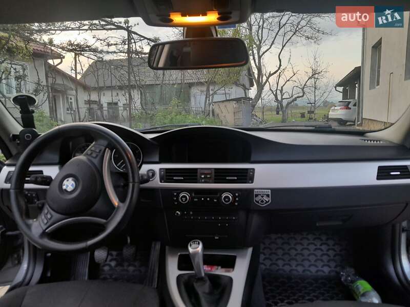 Універсал BMW 3 Series 2010 в Мукачевому