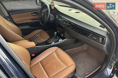 Универсал BMW 3 Series 2009 в 