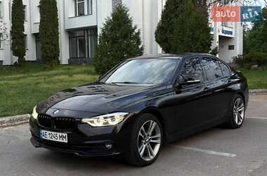 Седан BMW 3 Series 2017 в 