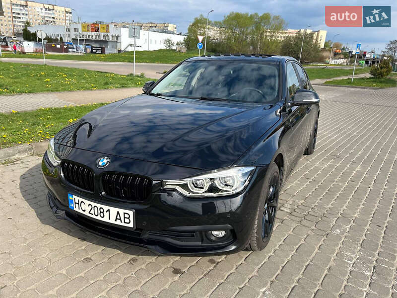 Седан BMW 3 Series 2018 в Львові