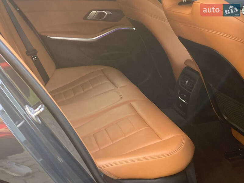 Універсал BMW 3 Series 2020 в Самборі