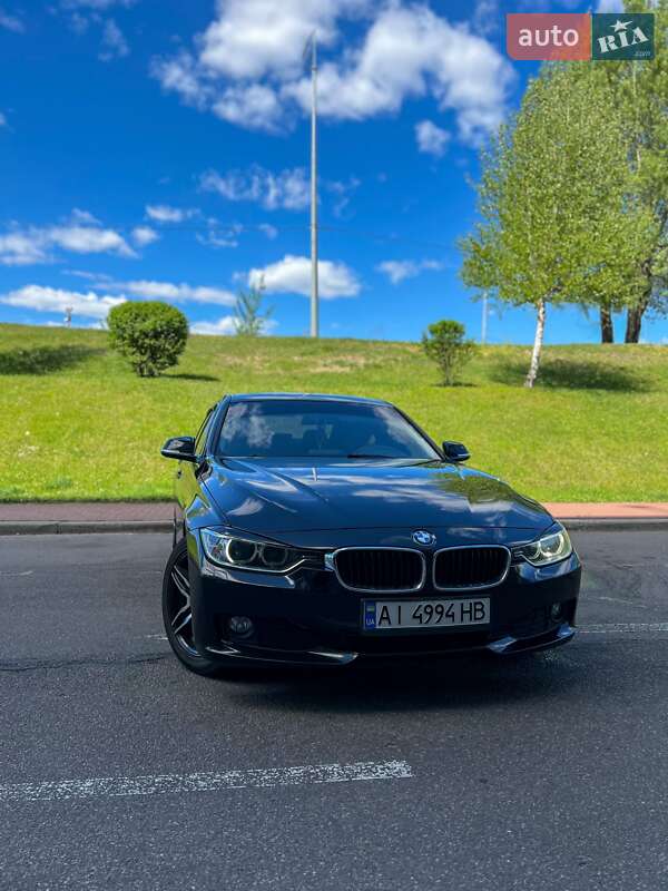 Седан BMW 3 Series 2012 в Києві