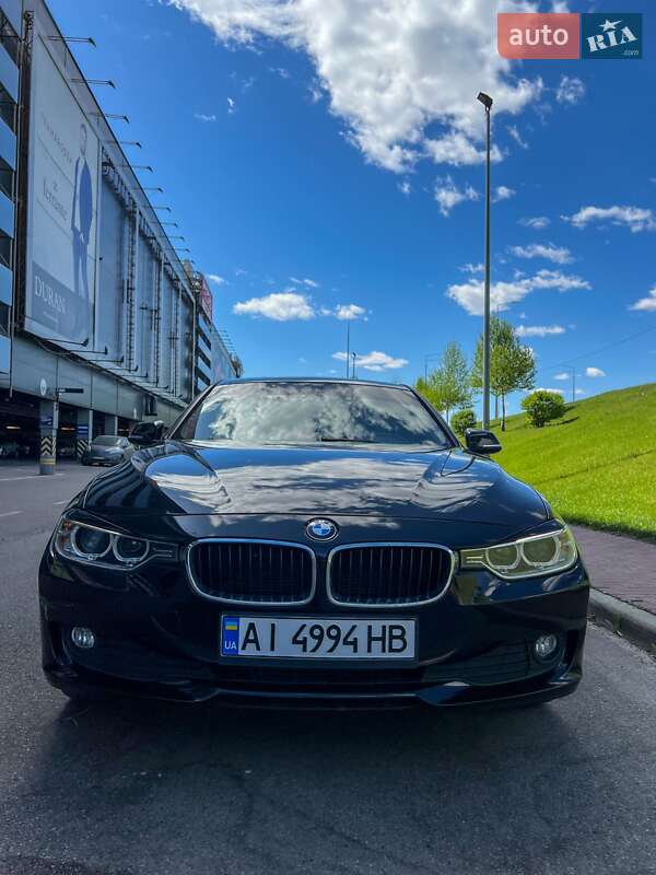 Седан BMW 3 Series 2012 в Києві