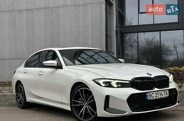 Седан BMW 3 Series 2022 в 