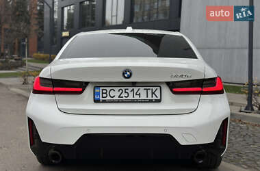 Седан BMW 3 Series 2022 в 