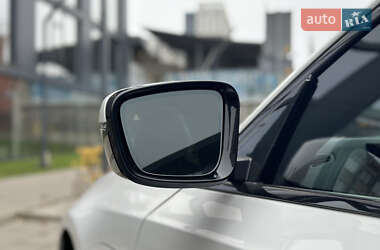 Седан BMW 3 Series 2022 в 