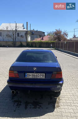 Седан BMW 3 Series 1992 в 
