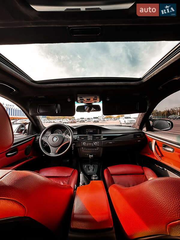 Купе BMW 3 Series 2010 в Киеве фото 28 Купе BMW 3 Series 2010 в Киеве