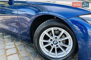 Седан BMW 3 Series 2017 в 