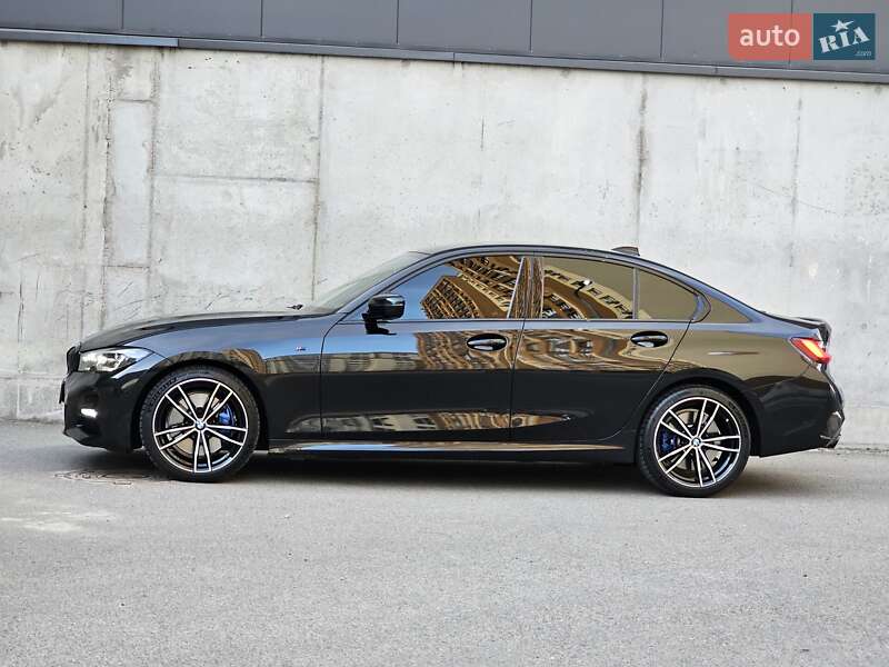 Седан BMW 3 Series 2022 в Киеве