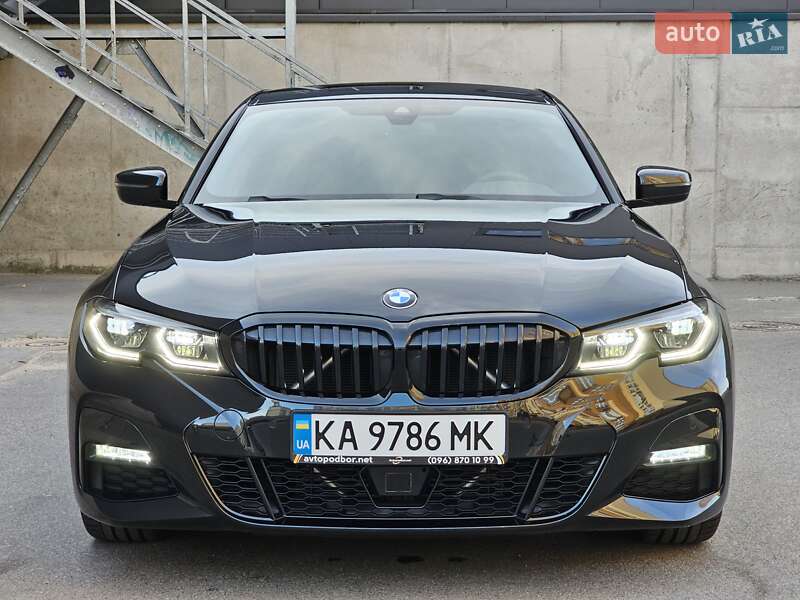 Седан BMW 3 Series 2022 в Киеве