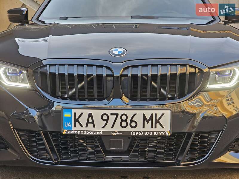 Седан BMW 3 Series 2022 в Киеве