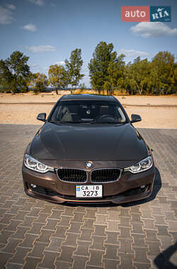 Седан BMW 3 Series 2014 в Черкассах