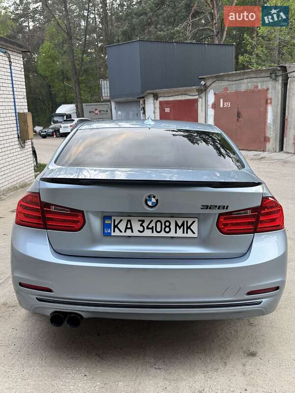 Седан BMW 3 Series 2013 в Киеве фото 8 Седан BMW 3 Series 2013 в Киеве