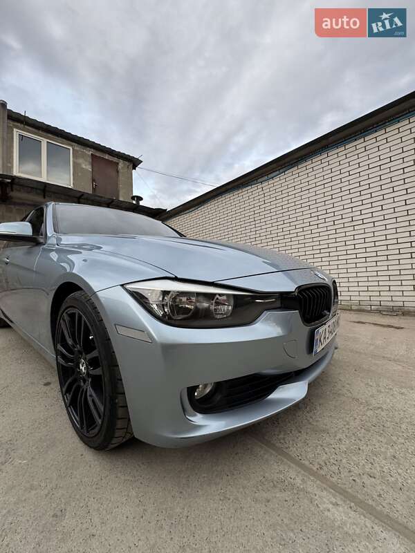 Седан BMW 3 Series 2013 в Киеве фото 14 Седан BMW 3 Series 2013 в Киеве