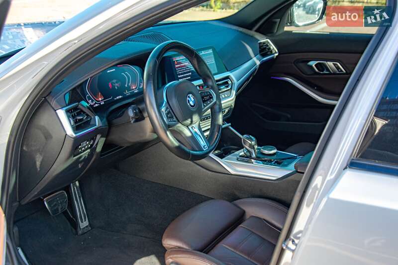 Седан BMW 3 Series 2019 в Киеве