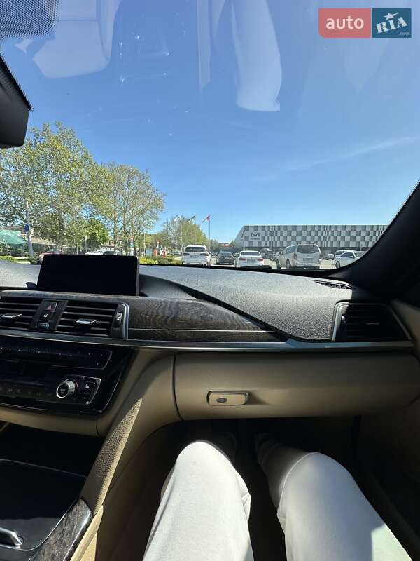 Седан BMW 3 Series 2015 в Одесі